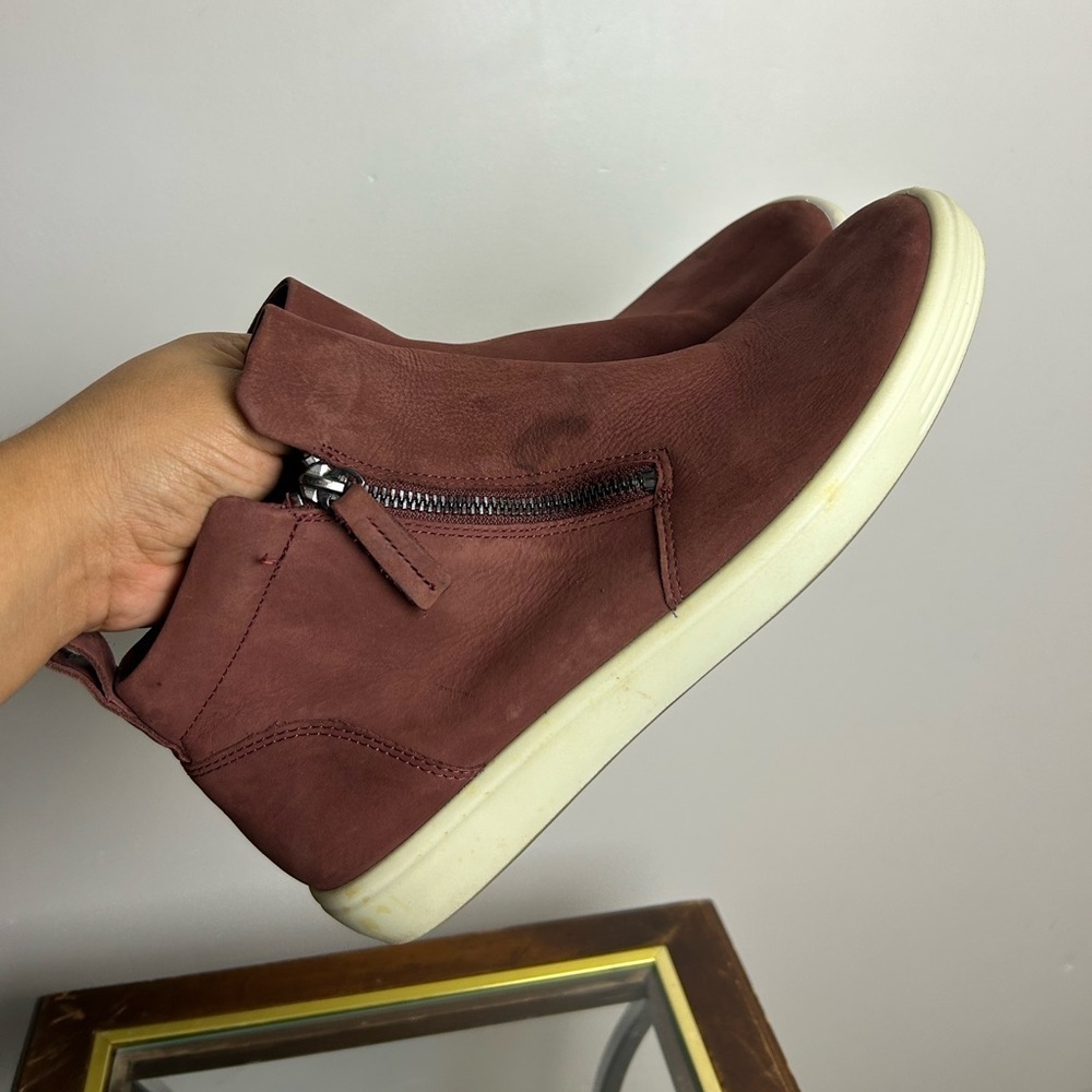 Ecco Men Unisex Sz 9.5 Ankle Burgundy Leather Sneakers Women Sz 11.5 comfortable